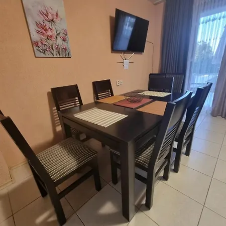 Aspen Guest house 4*